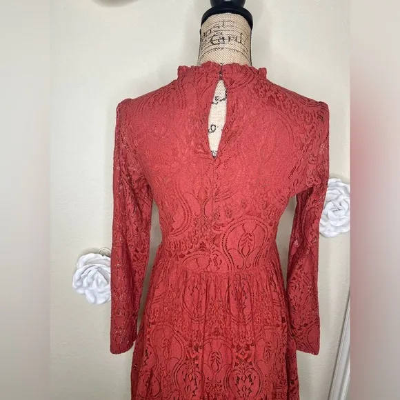 NTM: Molly Bracken Terracotta Rust Lace Tiered Dress with Sheer Sleeves Size M