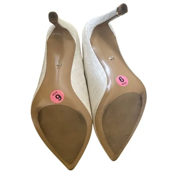 NWB Kenneth Cole Cream Faux Croc Pointed Toe Ankle Boots w/Stiletto Heel