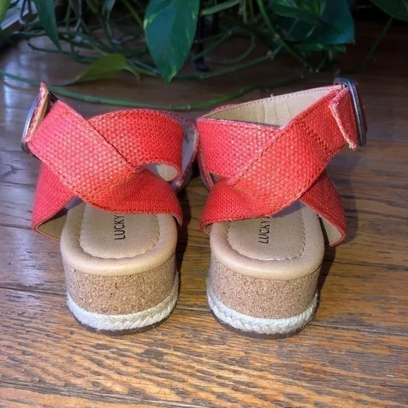NWOB Lucky Brand Wensdei Cork Wedge Sandals