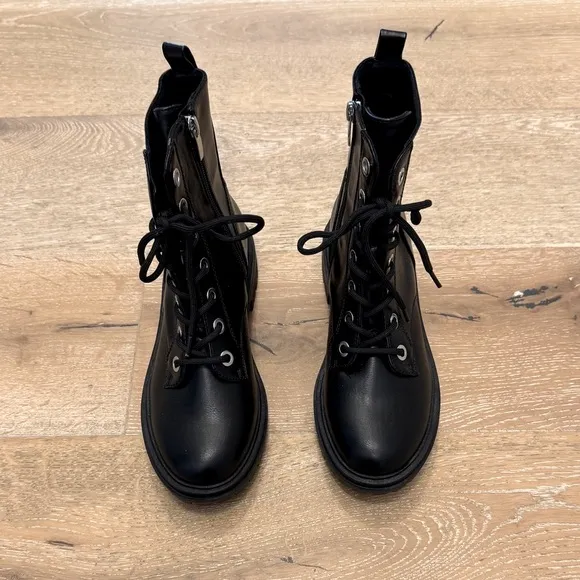 NWOB Nine West Wiley Black Combat Moto Black Boots, Size 7.5