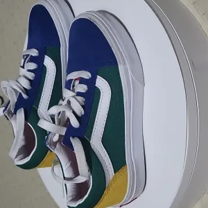 NWOB/T Vans Old Skool Yact Club Skate Shoes Red Blue Green Yellow Kids Size 11C