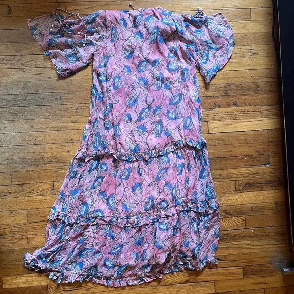 NWOT Cleobella Elena Maxi Dress in Lotus Print Size S Cold Shoulder Sleeves