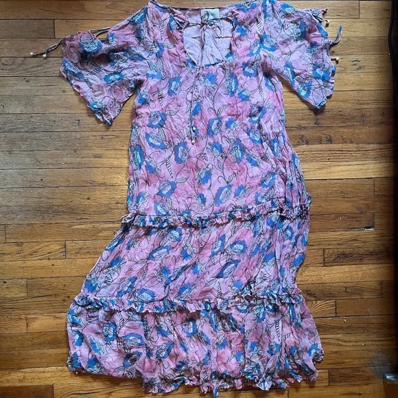 NWOT Cleobella Elena Maxi Dress in Lotus Print Size S Cold Shoulder Sleeves