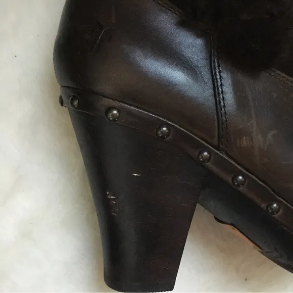 NWOT FRYE Ella shearling leather fold over boots