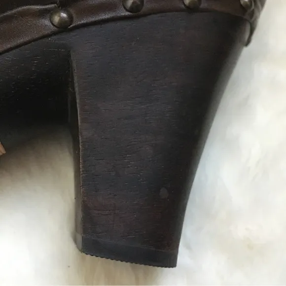 NWOT FRYE Ella shearling leather fold over boots