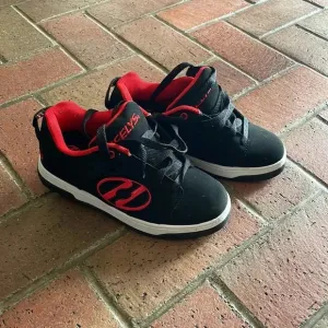 NWOT Heely’s‎ Skate Shoes 4