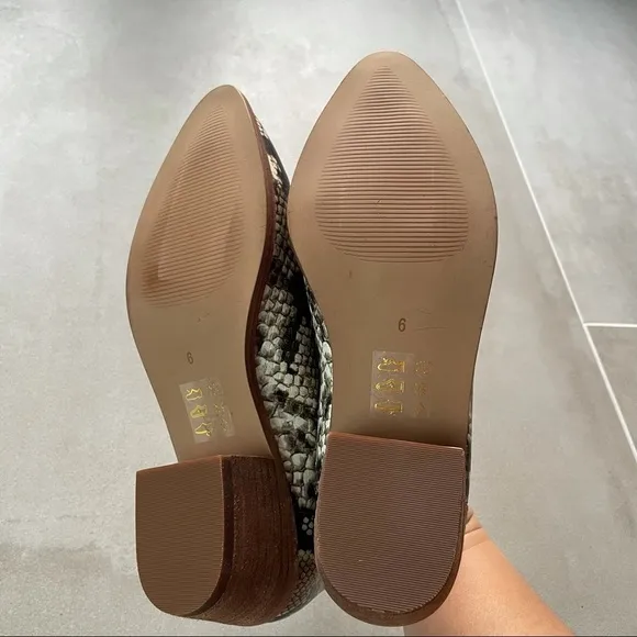 NWOT Madewell Sonia Low Chelsea Boots in Snake Prints