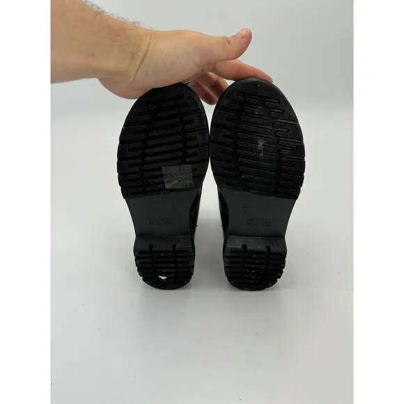 NWOT Michael Kors Womens Size 6 Tavie Lug Sole Lace Up Rain Booties Black