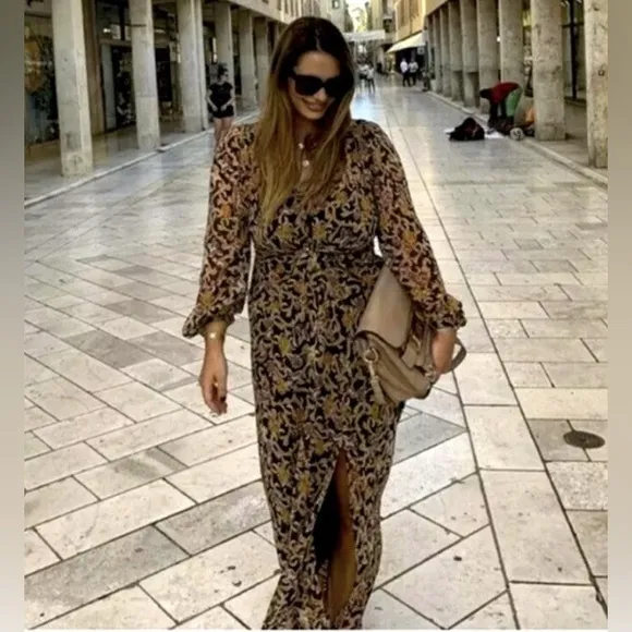 NWOT Zara Blogger Fave Black Gold Print Front Knot Maxi Dress XS X Small 0 2