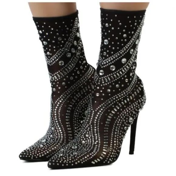 NWT $99 AZALEA WANG BLACK OPRY POINTED TOE EMBELLISHED STILLETO BOOTS SZ US 6