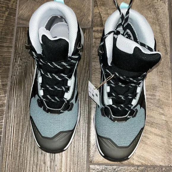 Nwt Adidas Terrex swift R3 MID unisex hiking shoes