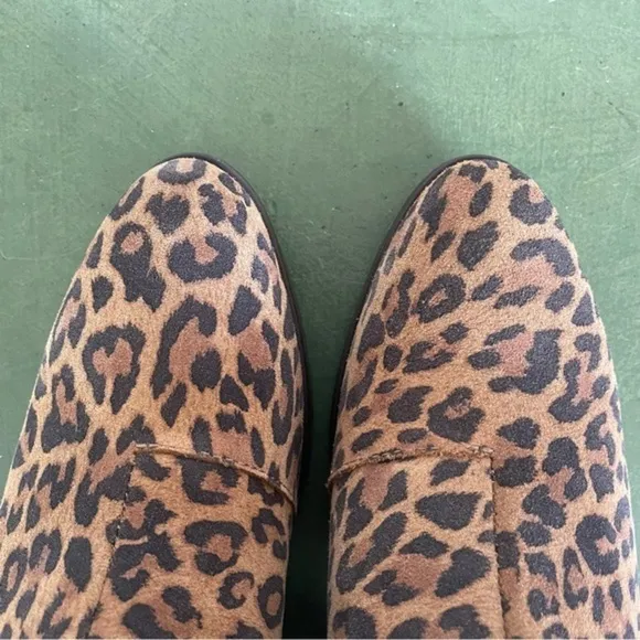 NWT Bos &amp; Co. RECAP Waterproof Faux Leopard Leather Chelsea Boots *Portugal*