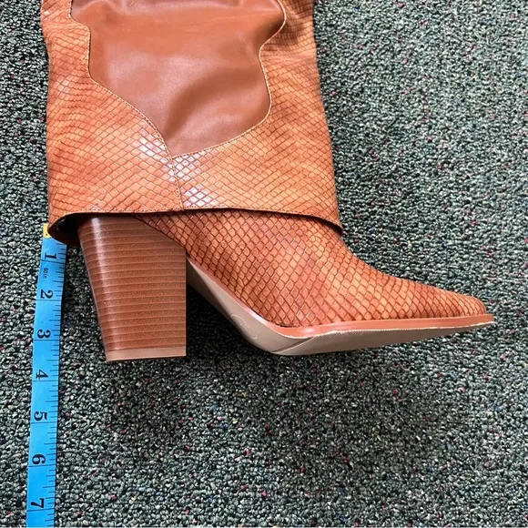 NWT Brown Tan Fold Over Snake Print Knee-High Western Cowgirl Heeled Boots Sz 7