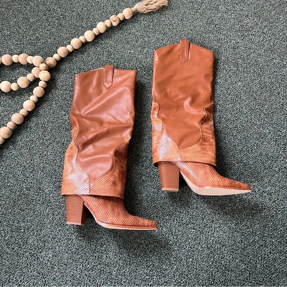 NWT Brown Tan Fold Over Snake Print Knee-High Western Cowgirl Heeled Boots Sz 7