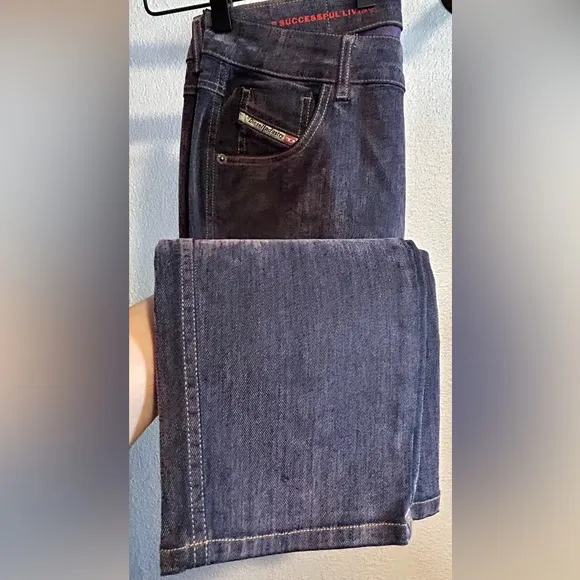 NWT Diesel D-Tail Flocked Jeans $375