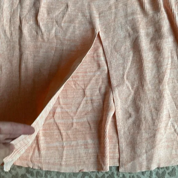 NWT Ena Pelly Sloan Knit Midi Skirt in Peach Melange, size 6