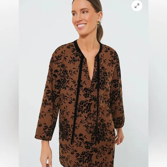 NWT ⭐️ HYACINTH HOUSE Brown &amp; Black Burnout Floral Elma Mini Dress