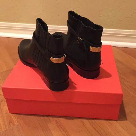 NWT Ivanka Trump Boots