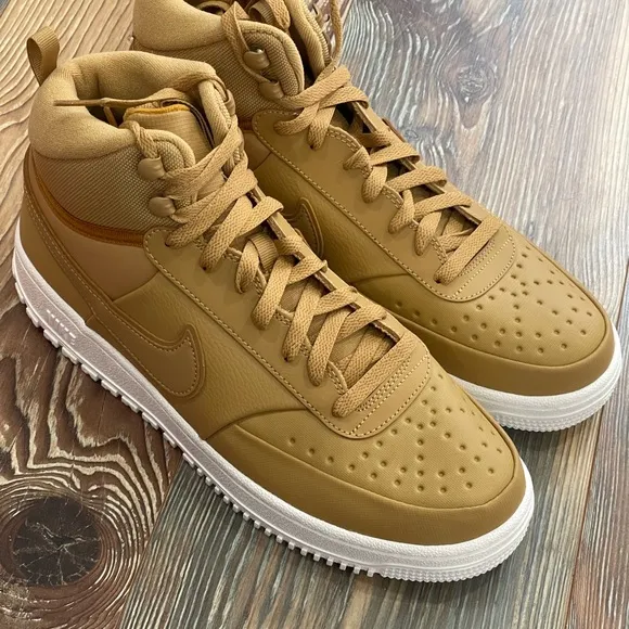 NWT Nike 9.5 Court Vision Men's Tan High-Top Sneakers