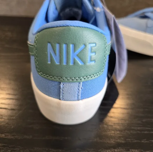 NWT NIKE SB Zoom Blazer Low Pro GT SZ 9