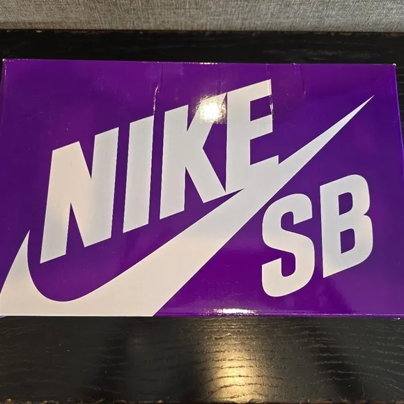 NWT NIKE SB Zoom Blazer Low Pro GT SZ 9