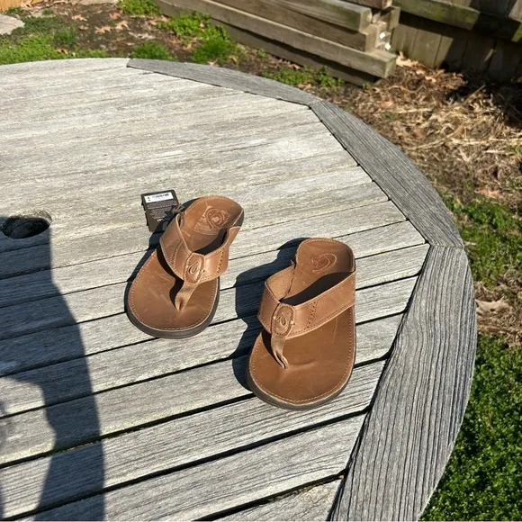NWT‎ Olukai Tuahine Men’s Waterproof Leather Sandals size 8