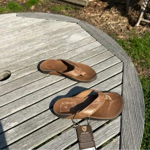 NWT‎ Olukai Tuahine Men’s Waterproof Leather Sandals size 8