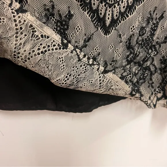 NWT Peruvian Connection Black/Pearl Lace Pencil Skirt w/Full Lining Size 10