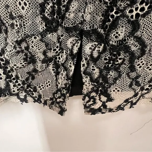 NWT Peruvian Connection Black/Pearl Lace Pencil Skirt w/Full Lining Size 10