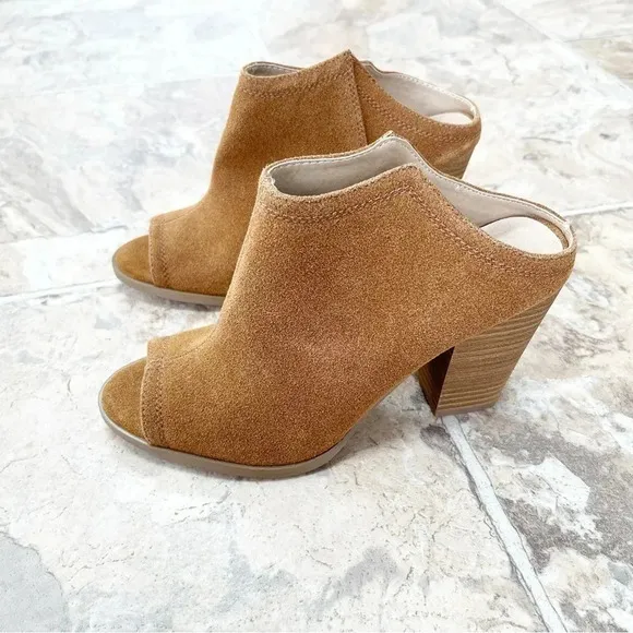 NWT RESTRICTED West Bay Whiskey Color Open Toe Booties Boots Block Heel Size 7.5