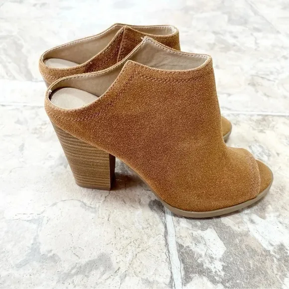 NWT RESTRICTED West Bay Whiskey Color Open Toe Booties Boots Block Heel Size 7.5