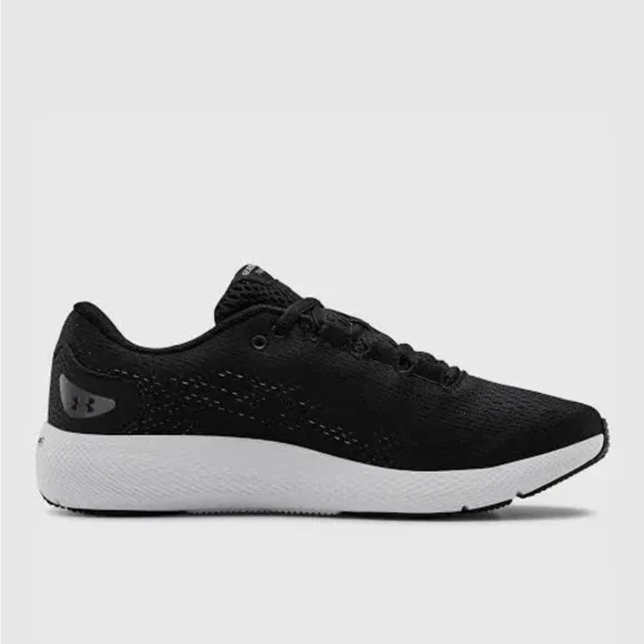 NWT Under Armour Women's Black Running Shoes