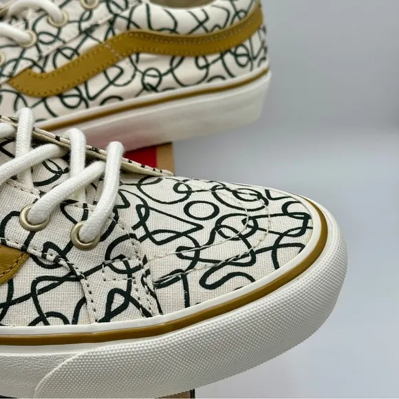 NWT Vans Sk8 Low Reissue Sneakers Textured Waves / Marshmallow Shoes Skate NEW​