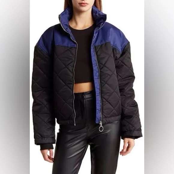 NWT WeWoreWhat|Revolve|Colorblock Puffer|Navy Black