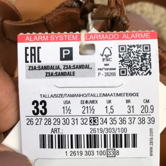 NWT! Zara girls size 33/1.5, leather sandals