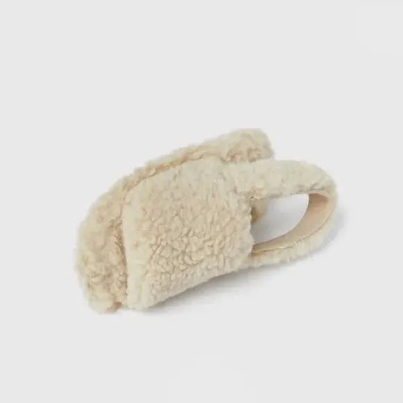 NWT Zara toddler kids / girls faux fur peep toe strap sandals / slides off white