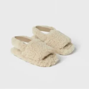 NWT Zara toddler kids / girls faux fur peep toe strap sandals / slides off white