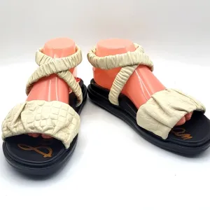 NWT!!Sam Edelman Cream and Black Women's Sandals SIZE 8. #1409