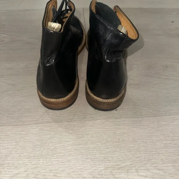 Officine Creative Black and Brown Boots with Lace-Up Design