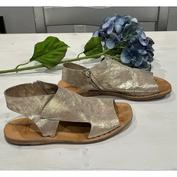 Officine Creative‎ platinum leather zipper Sandals size 38.5