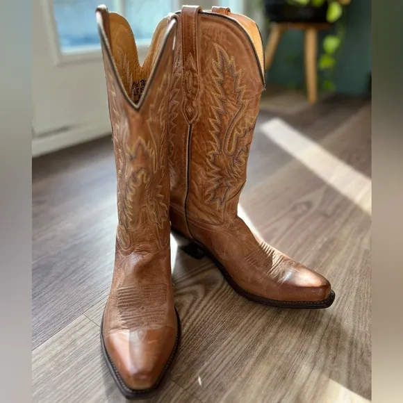 Old West Jama Women’s Snip Toe Fashion Western Boots Brown 9.5