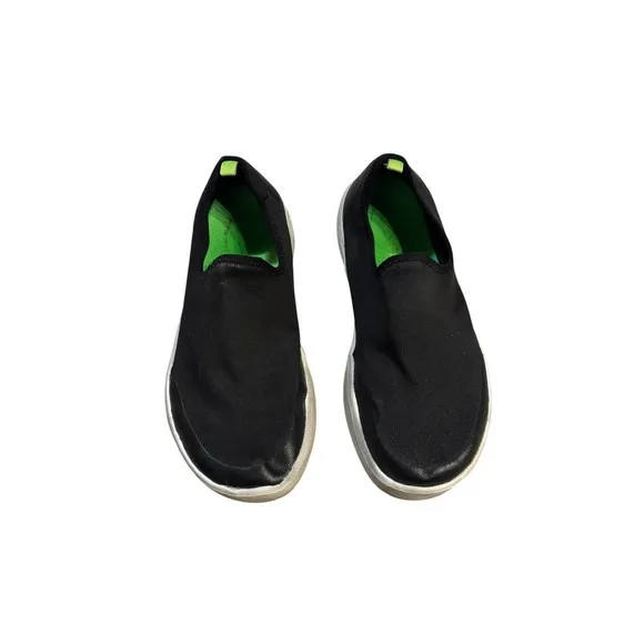OoFos Oomg eeZee Black Slip-on Shoes Women's Size 7 Comfort‎ Casual Summer