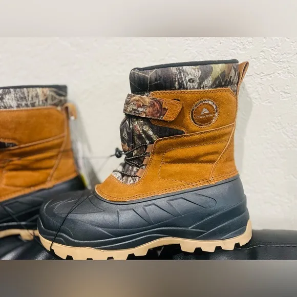 Ozark Trail Men's Pack Snow Boots size 12 perfect for winter