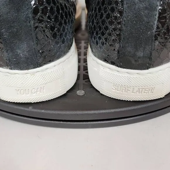 P448 F9 Star Black skate shoes reptile embossed Women's Size 9US / 39 EU