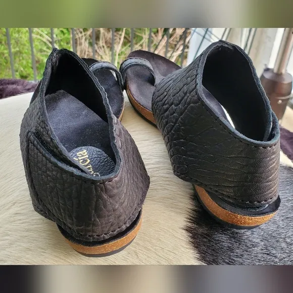 Pedro Garcia Black Textured Sandals Sz 36.5 Or 5.5