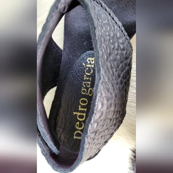 Pedro Garcia Black Textured Sandals Sz 36.5 Or 5.5