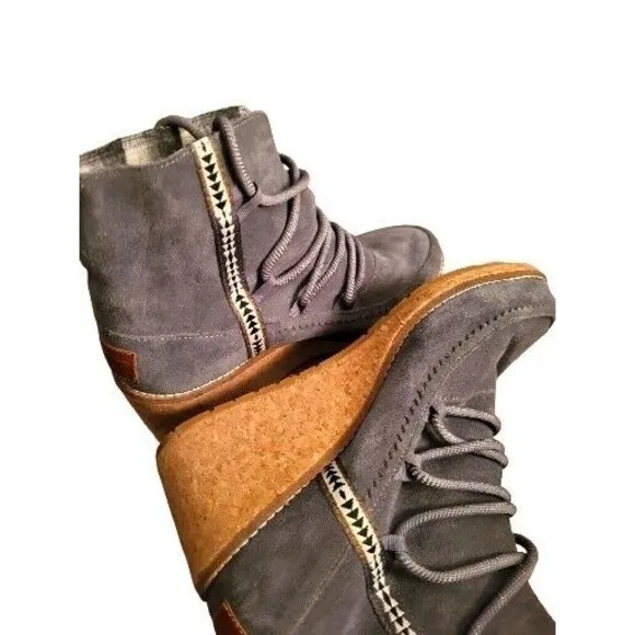Pendleton Islegate Women’s Wedge Steel Gray Boots Brand New Size 9.5 NWOT Cork