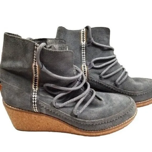 Pendleton Islegate Women’s Wedge Steel Gray Boots Brand New Size 9.5 NWOT Cork