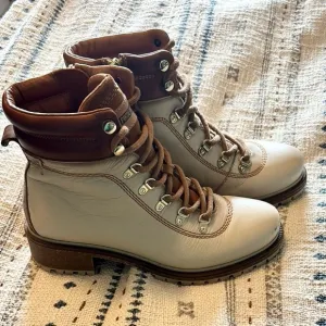 Pikolinos Cream and Brown Lace Up Boots for Outdoor Adventures