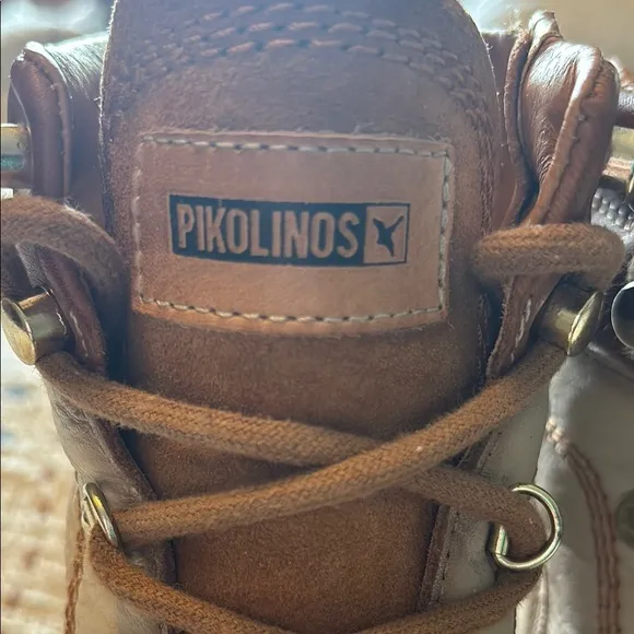 Pikolinos Cream and Brown Lace Up Boots for Outdoor Adventures